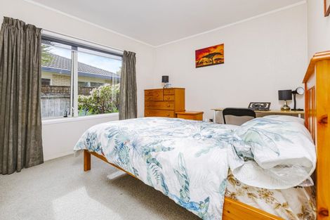 Photo of property in 15 Sheriff Place, Randwick Park, Auckland, 2105