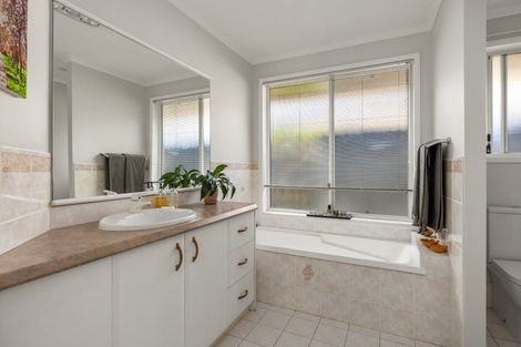 Photo of property in 292 Saint Andrews Drive, Bethlehem, Tauranga, 3110