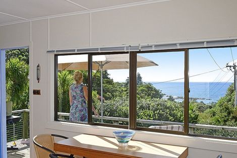 Photo of property in 8 Spray Crescent, Leigh, 0985