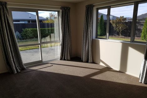 Photo of property in 15 Beech Drive, Rangiora, 7400