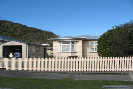 Photo of property in 15 Cardwell Street, Cobden, Greymouth, 7802