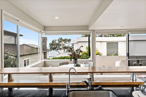 Photo of property in 2/8a Audrey Road, Takapuna, Auckland, 0620