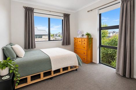 Photo of property in 8 Kaitaka Way, Papamoa, 3118