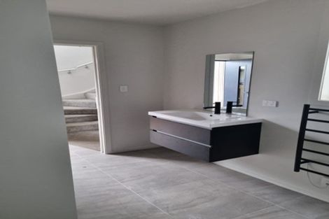 Photo of property in 1/82 Kilbirnie Crescent, Kilbirnie, Wellington, 6022