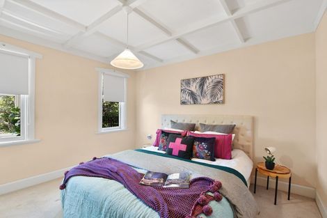 Photo of property in 66 Wellington Street, Nelson South, Nelson, 7010