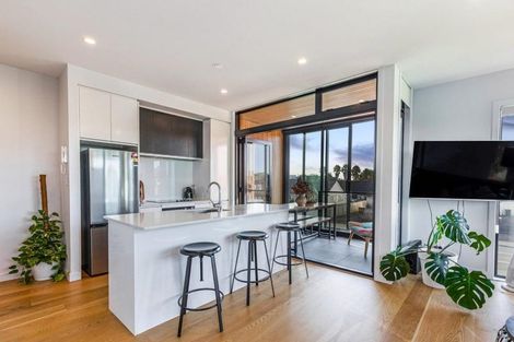 Photo of property in Frank Sargeson Apts, 505/80 Anzac Street, Takapuna, Auckland, 0622