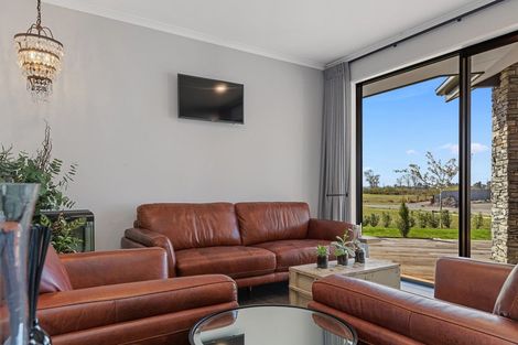 Photo of property in 48 Te Hurunui Drive, Pegasus, 7612