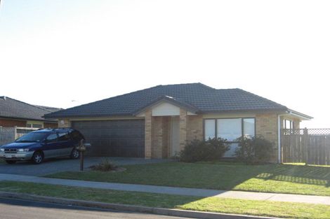 Photo of property in 41 Croftview Road, Wattle Downs, Auckland, 2103