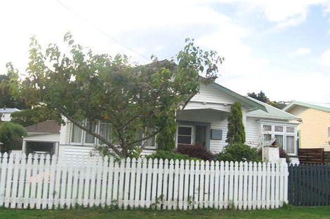 Photo of property in 8 Hildreth Street, Karori, Wellington, 6012