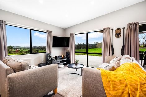 Photo of property in 887 Three Mile Bush Road, Ruatangata West, Kamo, 0185