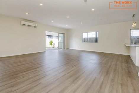 Photo of property in 11 Regis Park Drive, Pukekohe, 2120