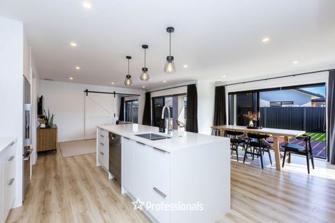 Photo of property in 4 Kerrigan Crescent, Wallaceville, Upper Hutt, 5018