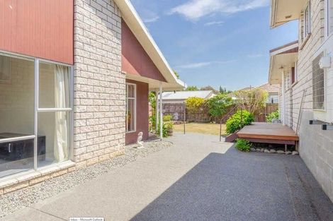 Photo of property in 11 O'halloran Drive, Halswell, Christchurch, 8025