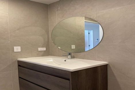 Photo of property in 1/5g Dishys Road, Flat Bush, Auckland, 2019