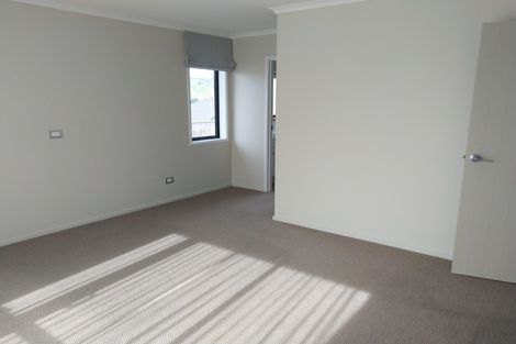 Photo of property in 23 Kahurangi Heights, Aotea, Porirua, 5024