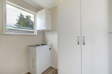 Photo of property in 24 Fairview Street, Fairview Downs, Hamilton, 3214