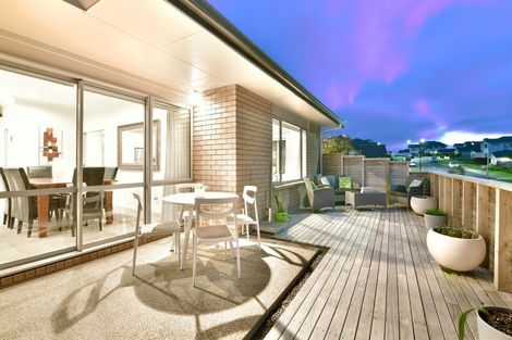 Photo of property in 5 Sibling Court, Silverdale, 0932