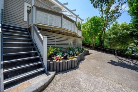 Photo of property in 2/20 Donovan Avenue, Massey, Auckland, 0614