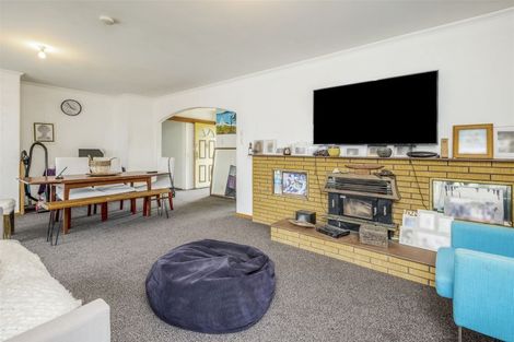 Photo of property in 28 Matai Street, Waiuku, 2123