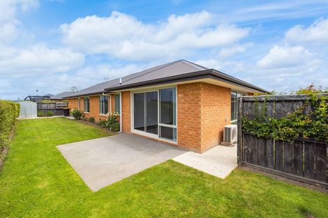 Photo of property in 60 Sutherland Drive, Kaiapoi, 7630