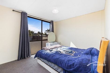 Photo of property in 1/8 Cameron Place, Ranui, Auckland, 0612