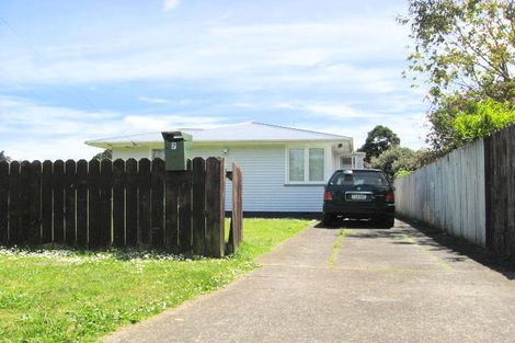 Photo of property in 7 Tarata Crescent, Mangere Bridge, Auckland, 2022