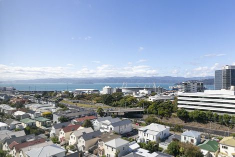 Photo of property in 31/125 Grant Road, Thorndon, Wellington, 6011