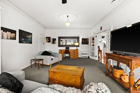 Photo of property in 4 Higgins Street, Marewa, Napier, 4110