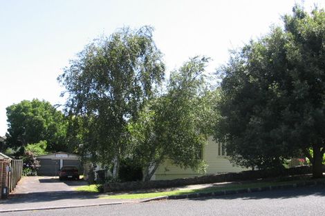 Photo of property in 7a Oak Street, Royal Oak, Auckland, 1023