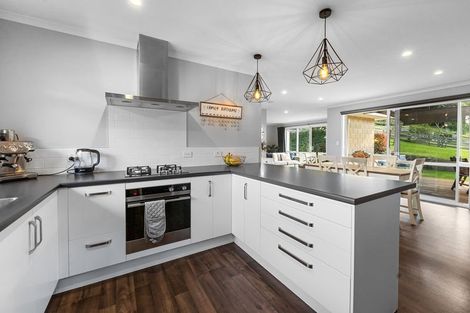 Photo of property in 158 Waitaha Road, Welcome Bay, Tauranga, 3112