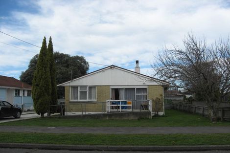 Photo of property in 39 Clyde Street, Masterton, 5810