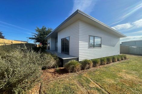 Photo of property in 17 Brown Street, Inglewood, 4330