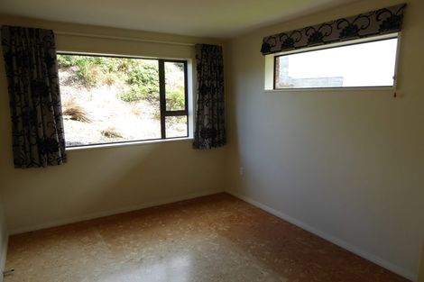 Photo of property in 16 Shortland Street, Caversham, Dunedin, 9011