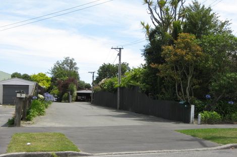 Photo of property in 9 Emlyn Place, Avondale, Christchurch, 8061