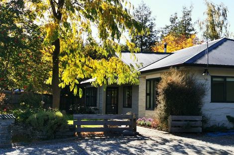 Photo of property in 10 Innes Place, Arrowtown, 9302