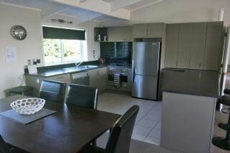 Photo of property in 8 Walmer Grove, Bell Block, New Plymouth, 4312