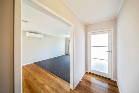 Photo of property in 5 Murray Avenue, Hawera, 4610