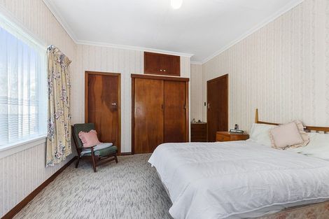 Photo of property in 181 Houghton Bay Road, Houghton Bay, Wellington, 6023