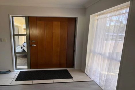 Photo of property in 15c Anthony Place, Pakuranga, Auckland, 2010