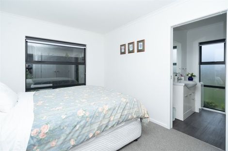 Photo of property in 2/1 Murray Street, Maeroa, Hamilton, 3200