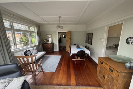 Photo of property in 26 Burma Road, Khandallah, Wellington, 6035