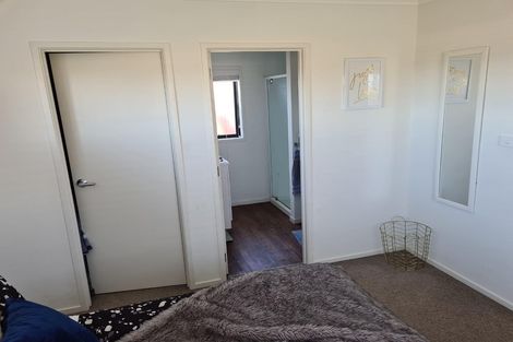 Photo of property in 16 Marion Crescent, Papamoa Beach, Papamoa, 3118