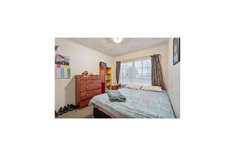Photo of property in 1 Iris Place, Clendon Park, Auckland, 2103