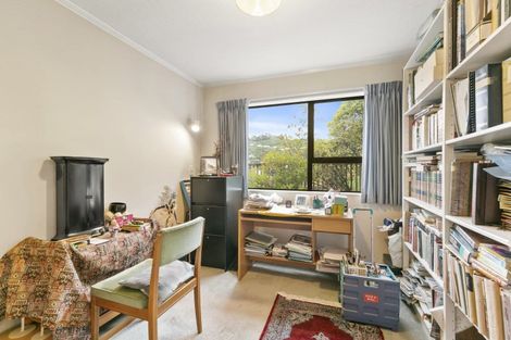 Photo of property in 23b Thatcher Crescent, Crofton Downs, Wellington, 6035