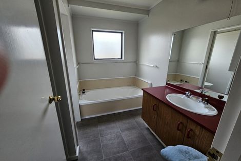 Photo of property in 4 Odette Street, Bader, Hamilton, 3206