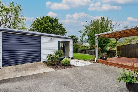 Photo of property in 7 Anson Grove, Naenae, Lower Hutt, 5011