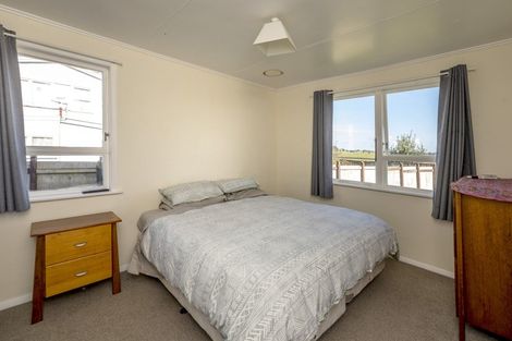 Photo of property in 24 Mahoe Street, Levin, 5510