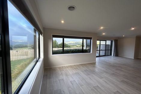 Photo of property in 116 Endeavour Drive, Whitby, Porirua, 5024