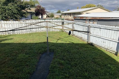 Photo of property in 15 Pringle Place, Nawton, Hamilton, 3200