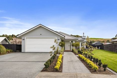 Photo of property in 58 Montgomery Crescent, Kinloch, Taupo, 3377